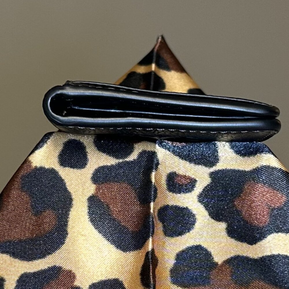 Thea Slim Card Case - Picture 4 of 6